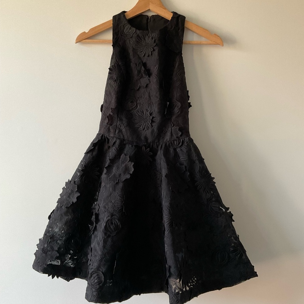 Alice + Olivia Guipure Lace Mini Dress